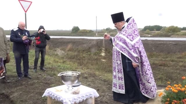 Придорожный крест Моховое.