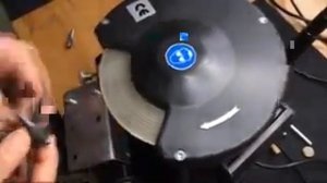 Заточка пальчиковых фрез на точильно-шлифовальном станке SM-180 ООО "Каиндл-Техник"