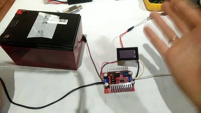 О вольтметре и его подключении смотреть онлайн