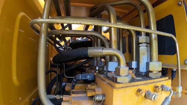 Кабина крановщика Китайского Автокрана. Нашим такое не снилось! смотреть онлайн