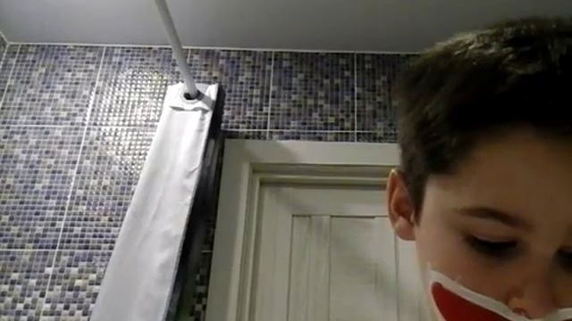 Я рисую лицо джокера смотреть онлайн