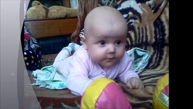 Дочка Соня смешно чихает смотреть онлайн