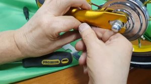 Видео-инструкция по сборке беговела Foot Racer 3 (с ручным тормозом)