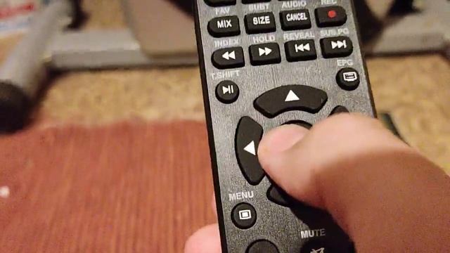 Обзор неродного пульта дистанционного управления от телевизора Novex смотреть онлайн