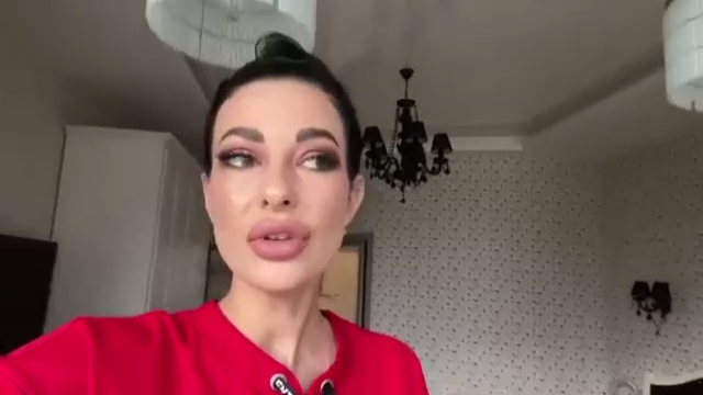 Люди делятся на 2 части смотреть онлайн