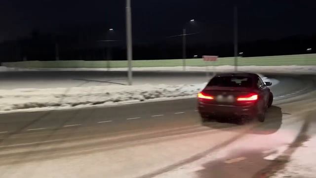 Дрифт на бмв м5 ф90 смотреть онлайн