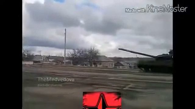 Колонна бронетехники едет в бой Георгиевка Новости смотреть онлайн