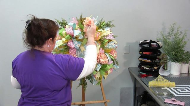 Exclusive Wreath Club Member Preview for March 2021 - Hello Spring Wreath смотреть онлайн