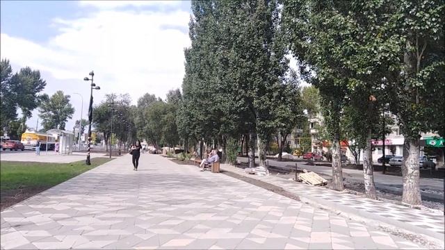 Самара/ул Авроры/ул Аэродромная/Строительство бульвара на месте стихийного рынка / RUSSIA-SAMARA. смотреть онлайн