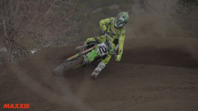 Jeremy McGrath SHREDS the Coolest Track In America! #TheKing смотреть онлайн