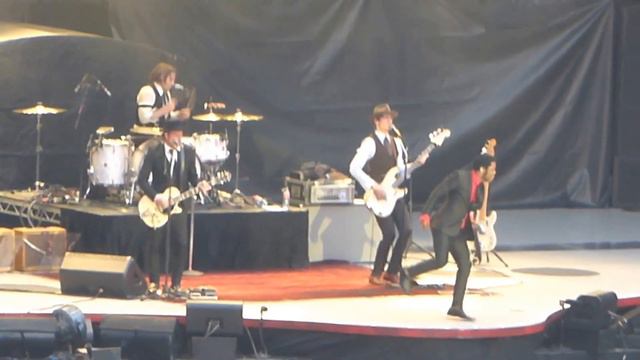 Vintage Trouble, Strike Your Light, Wembley Arena, 4th July 2015 смотреть онлайн
