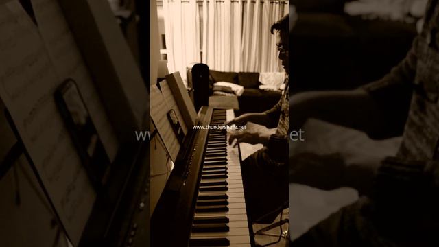 River flows in you - Yiruma ..piano cover By..Dhen (Rayuma) mirambel смотреть онлайн