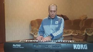 Мартин Корг ра700(6/8 пиано)