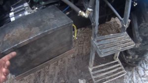 Стартер МТЗ. Перенес АКБ на МТЗ? сделал ящик под АКБ на лонжероне.