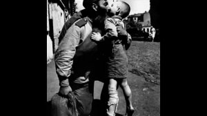 «Ехал я из Берлина» (муз. И. Дунаевский, сл. Л. Ошанин). Исп. Игорь Пашиев.