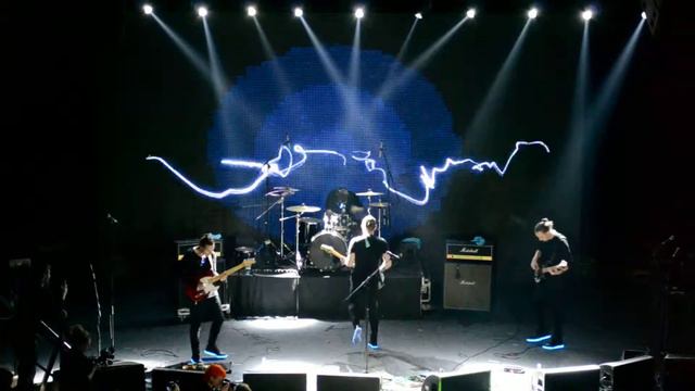 Tesla Engineering - Белая нить| Меньше месяца (Live) смотреть онлайн