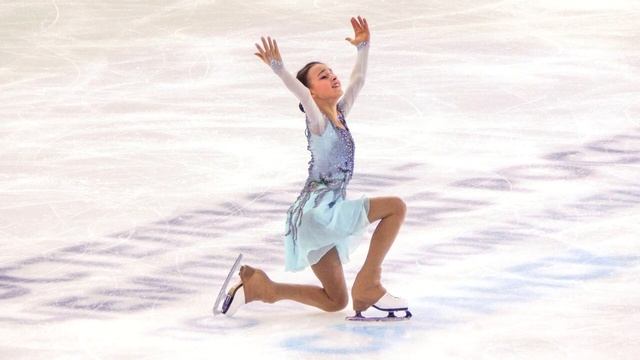 Трусова выиграла первенство России Щербакова и Косторная в тройке лидеров смотреть онлайн