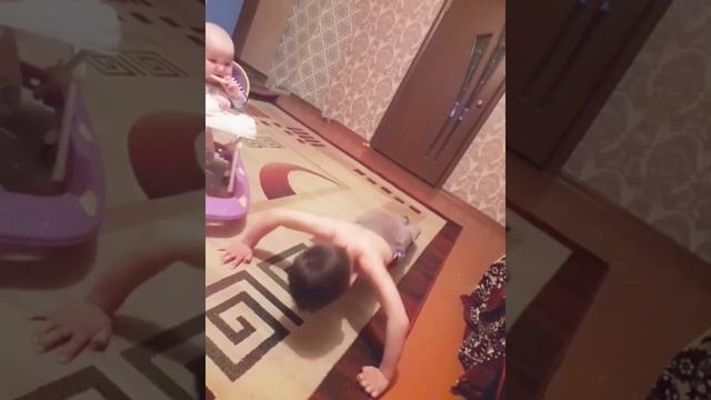 100 отжимание за 2 минут? смотреть онлайн