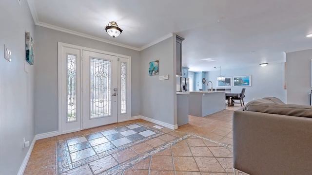 101 Maple Avenue, Georgina смотреть онлайн