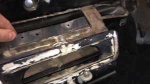 не дует теплым в лобовое ваз 2108,09,13,14 заколхозил печку)) теперь все гуд и дует со всех щелей