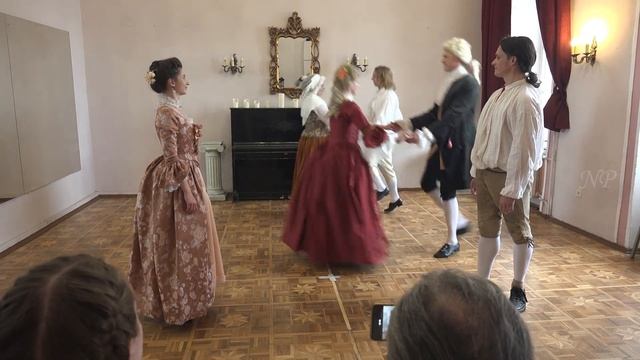 Country dance "Braye's Maggot", исп. Мастерская Entrée смотреть онлайн