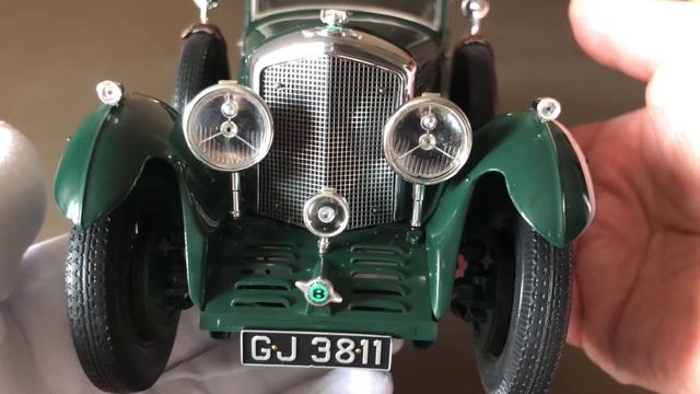 Bentley Blue Train Gurney Nutting coupe 1930. Minicamps 1/18 #bentley #minichamps #diecast #auto смотреть онлайн