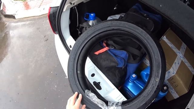 Распаковка — Мотошина передняя Dunlop Sportmax Qualifier II смотреть онлайн