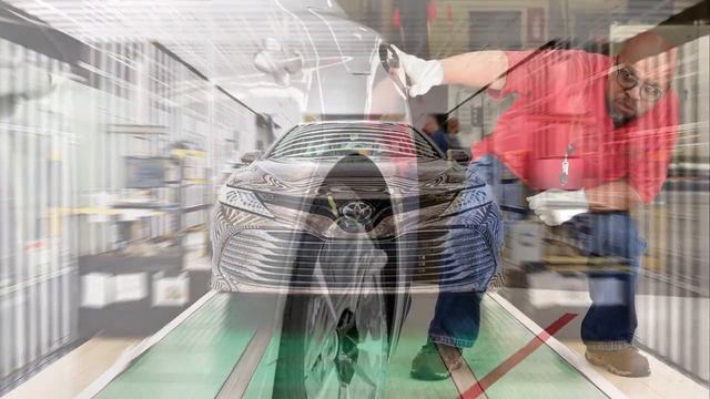 В Японии начали продавать новую Toyota Camry смотреть онлайн