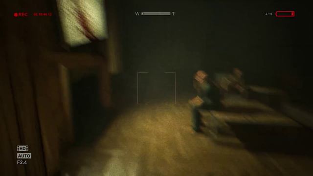 Outlast With Sara - EP02 - Terrified! смотреть онлайн