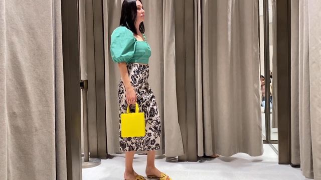 Открытие нового эксклюзивного магазина ZARA 2021 смотреть онлайн
