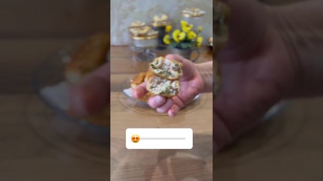 КОТЛЕТА ОТ КРАБОВЫХ ПАЛОЧЕК С СЫРОМ ??УБИРАЕТСЯ ЛУИЗА ? смотреть онлайн