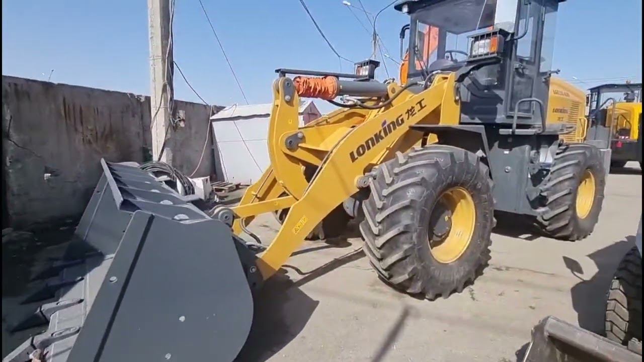 Фронтальный погрузчик LONKING LG833G AGRI смотреть онлайн
