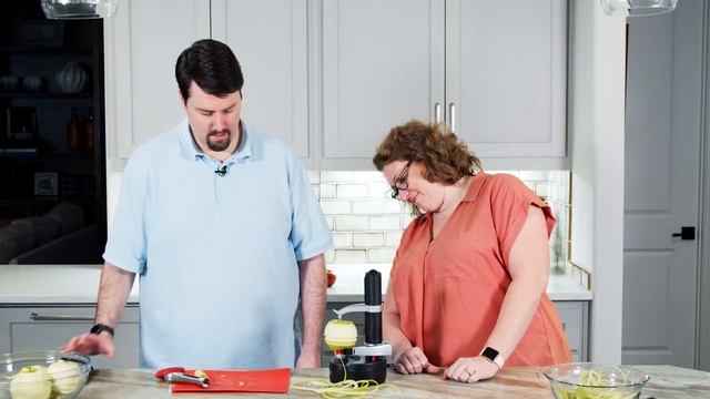 Rotato Express vs Johnny Apple peeler vs Drill смотреть онлайн