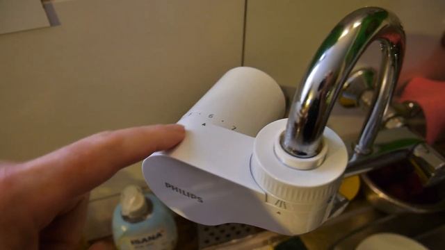 Philips Wasserfilter für Wasserhahn ► entfernt chemische Verunreinigungen ► Gesundes Wasser смотреть онлайн