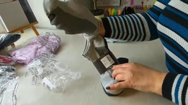 Распаковка одежды с сайта GAP смотреть онлайн