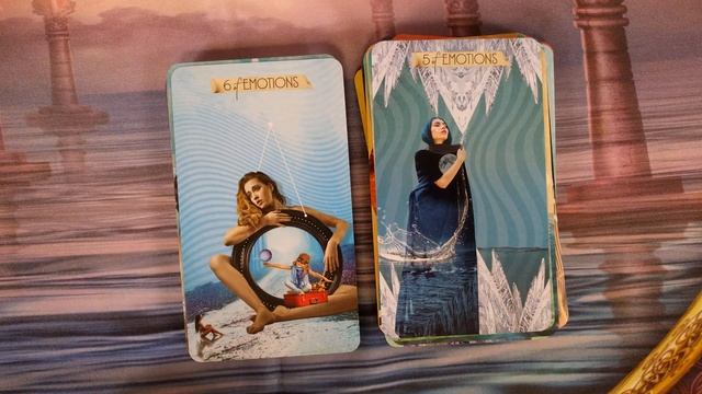 Muse Tarot - 4k Flip Through смотреть онлайн