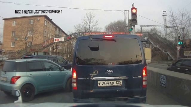 Права купила, машину купила, жаль мозги не продаются смотреть онлайн