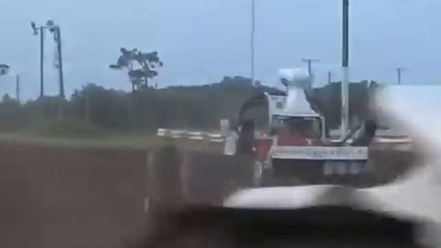 самый быстрый вездеход в мире!!! смотреть онлайн