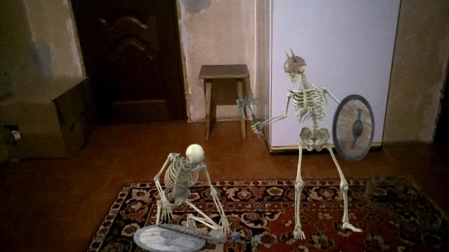 наменя напали скелеты смотреть онлайн