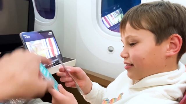 ВЛОГ Летим в бизнес классе с Этихад из Лондона в Абу-Даби смотреть онлайн