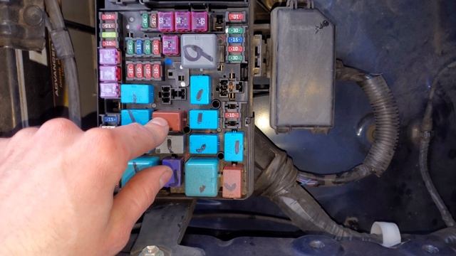 2014 Toyota Tacoma Fuel Pump Relays смотреть онлайн