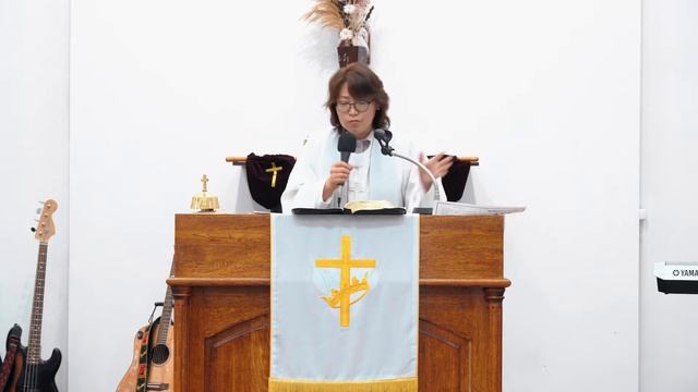 Воскресная проповедь церковь АТА || Благодать быть с воскресшим Господом || пастор Наталья Цай смотреть онлайн