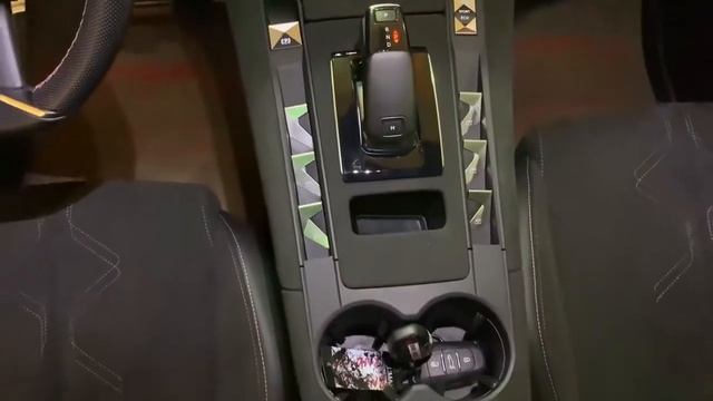 2019 DS 7 Crossback SUV смотреть онлайн