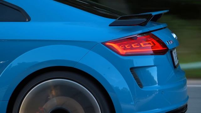 AUDI TTRS - ЕЁ БОЯТСЯ БМВ