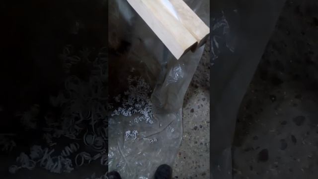 Производство стружки Бояркина для биофильтров в аквариум и маленькие УЗВ.(домик для бактерий) смотреть онлайн