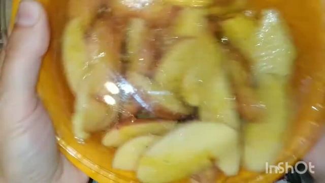 КАРТОШКА ПО-ДЕРЕВЕНСКИ В ДУХОВКЕ/ СОУС ПРИЛАГАЕТСЯ смотреть онлайн