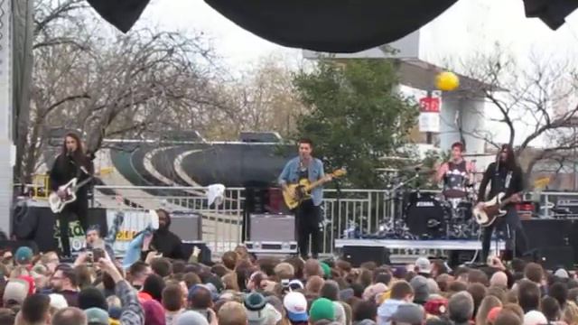 Dashboard Confessional Complete DON'T WAIT at Radio 104.5 Winter Jawn (1/27/18) смотреть онлайн