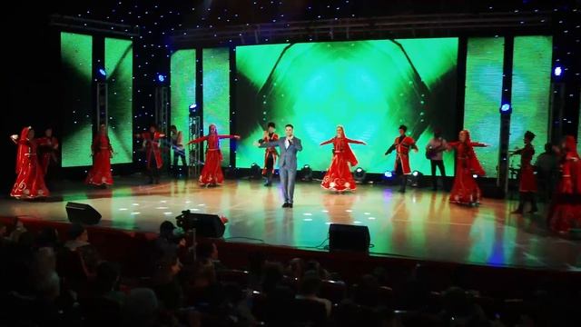 АКИФ - Я ВЛЮБЛЕН смотреть онлайн