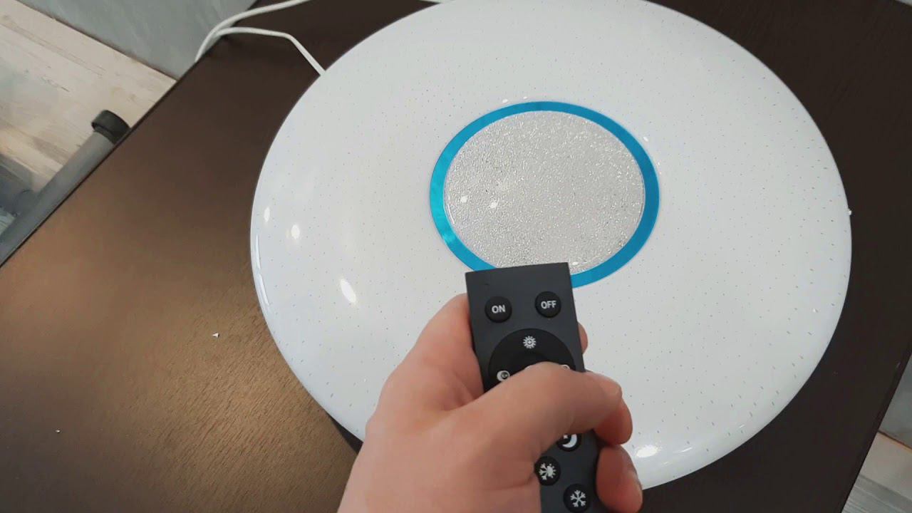 Cветильник светодиодный потолочный 54 Вт 2835SMD 36 с пультом ДУ смотреть онлайн