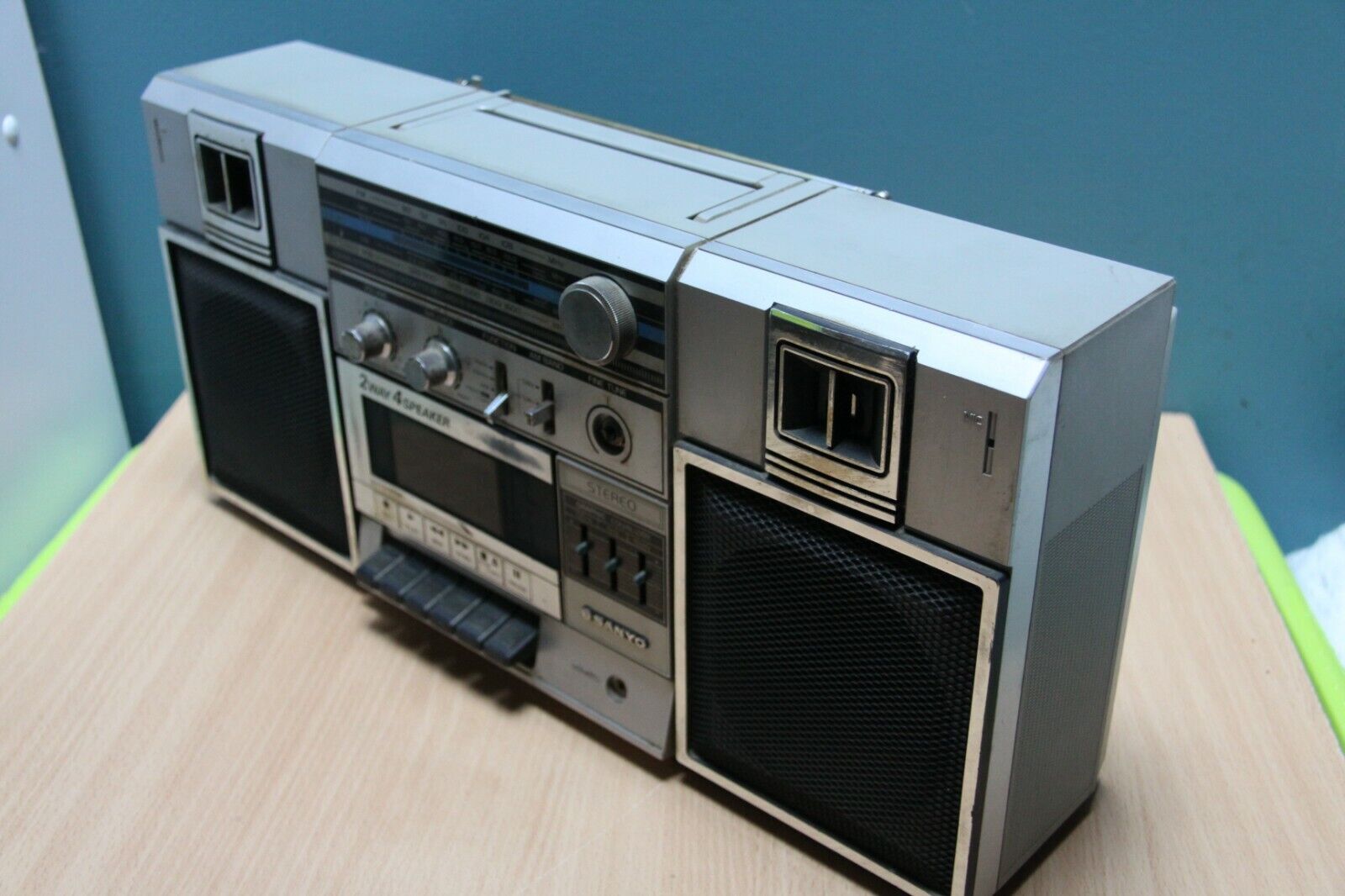 SANYO M 9813 K Ghettoblaster, Boombox-ЯПОНИЯ.